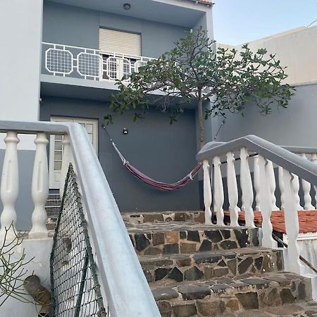 Willa Vivenda Com Patio, No Coracao Do Mindelo Zewnętrze zdjęcie